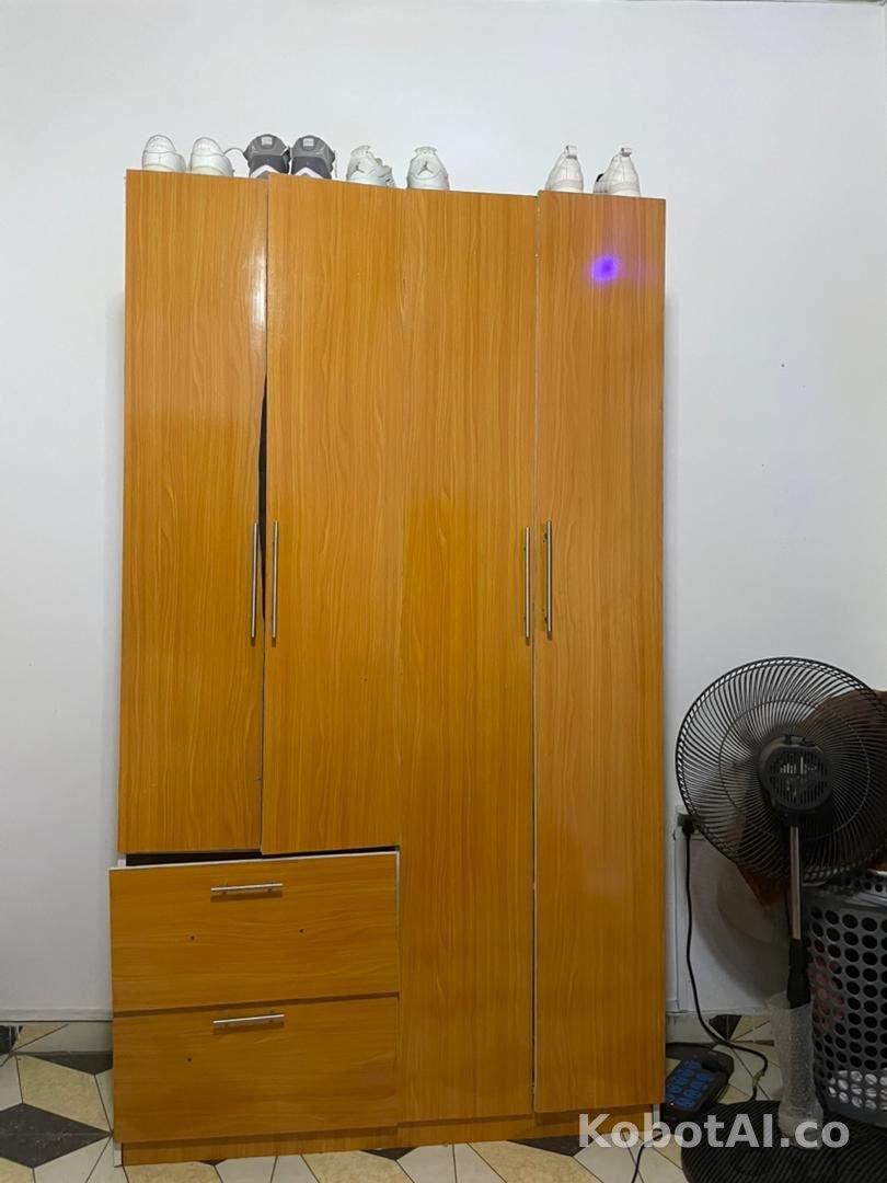 3-door wardrobe